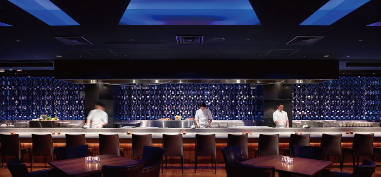 TEPPAN-YAKI 10 GINZA（鉄板焼 10 銀座six）｜　東京、銀座で鉄板焼を味わう